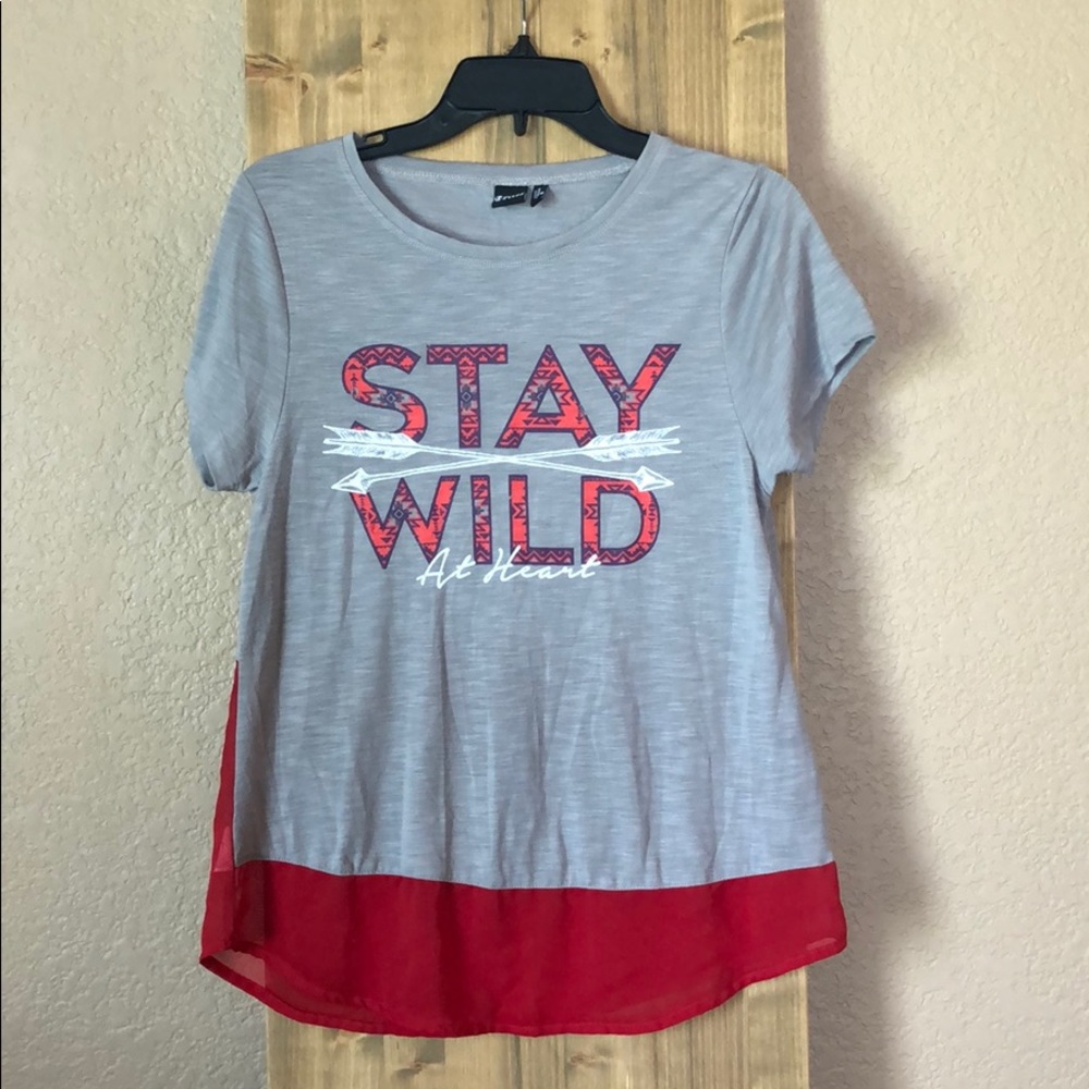 Cruel Girl T-shirt. Size M